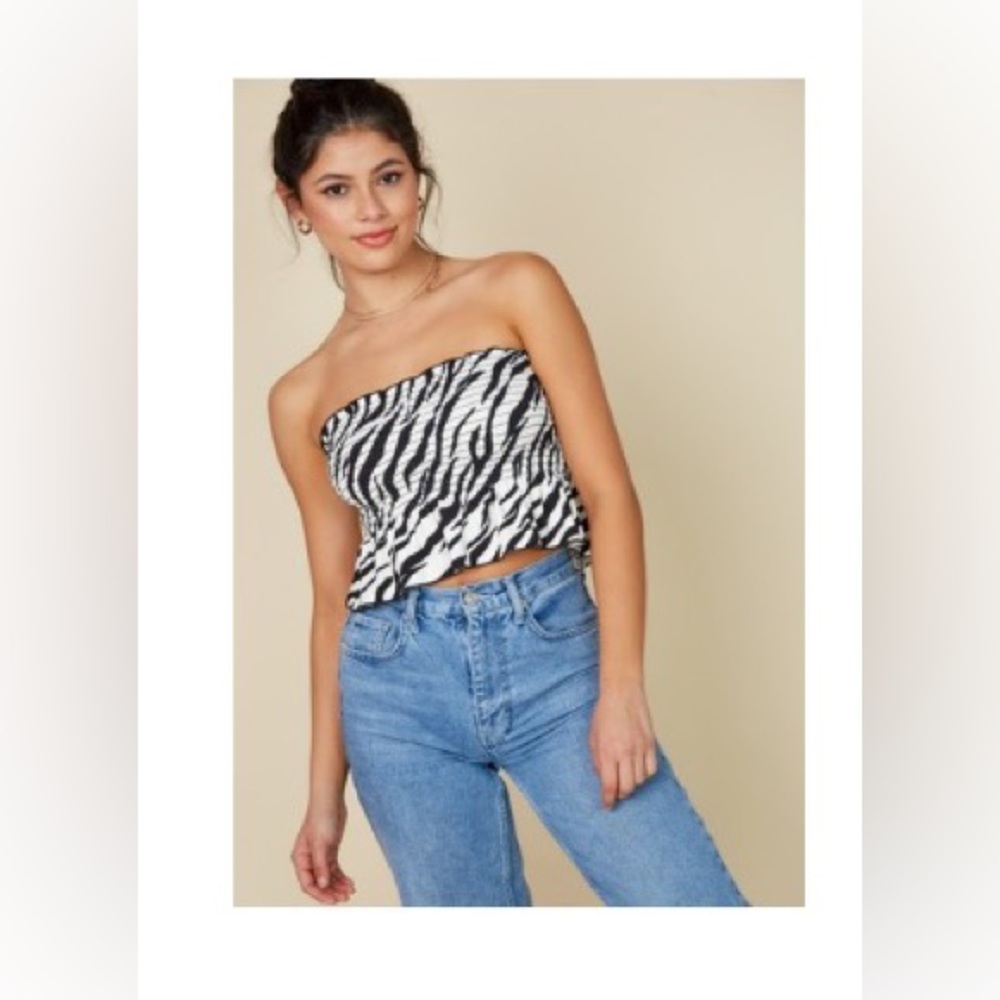 Zebra Print Top - Picture 5 of 5